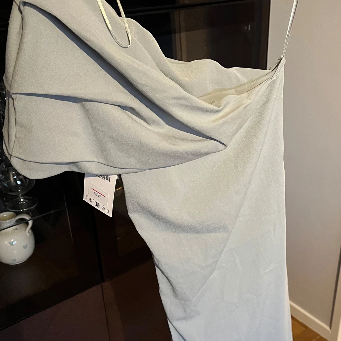 Ljusgrön klänning från Zara - 90