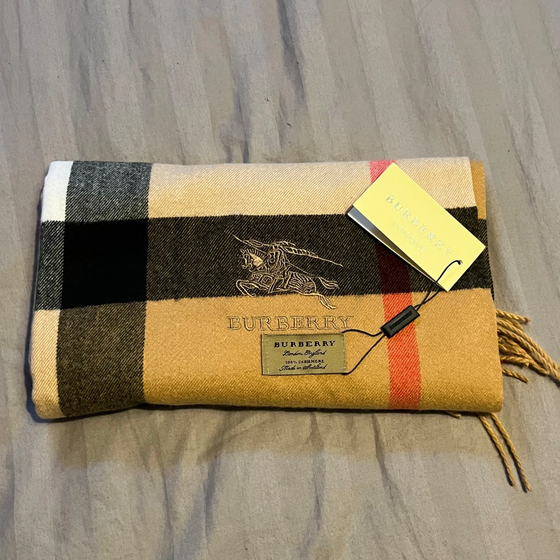 Halsduk från Burberry - 90