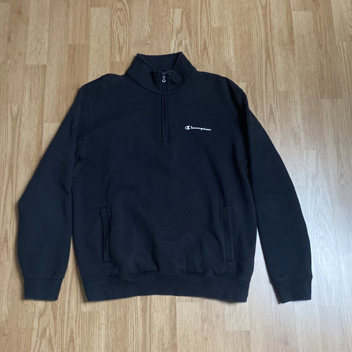 Champion 1/4 zip up