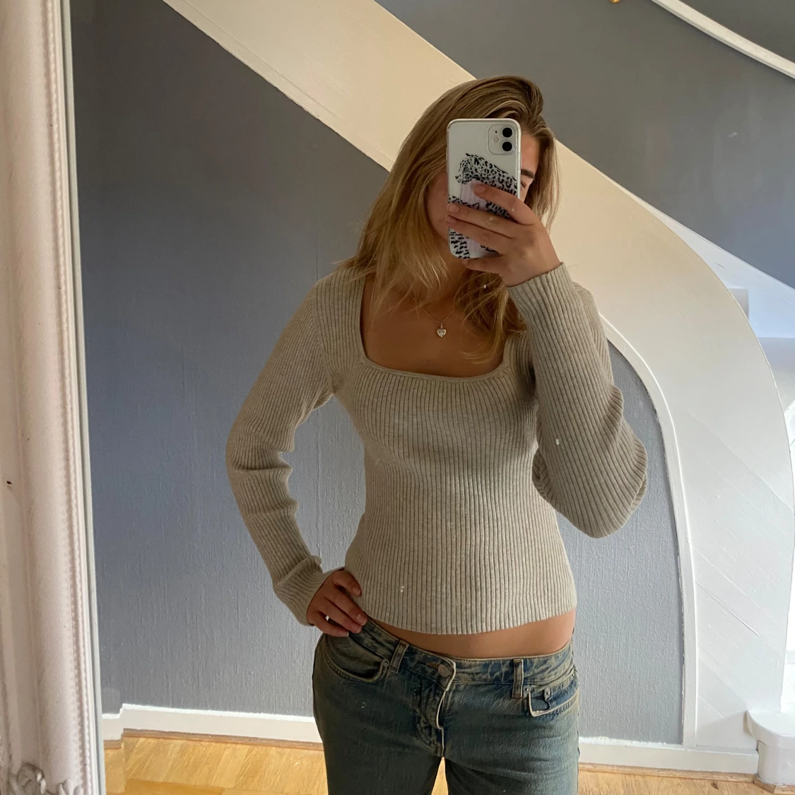 Beige/grå ribbad tröja - 90