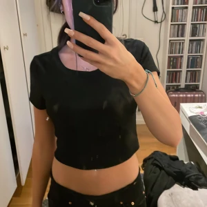 Svart t-shirt  - Jätteskön och bra kvalitet