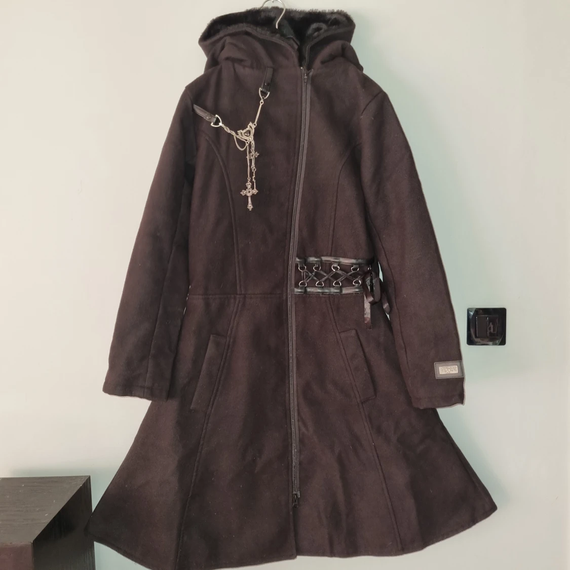 Svart kappa från Black Alchemy