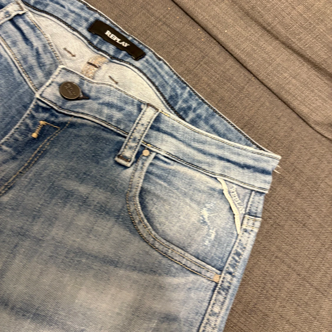 Ljusblå jeans från Replay - 1