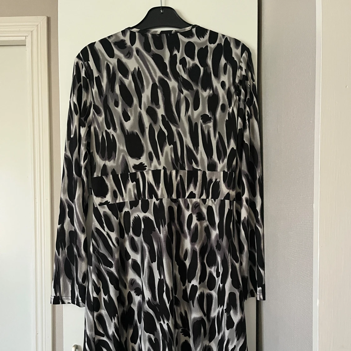 Mönstrad klänning från M.A.P - 3