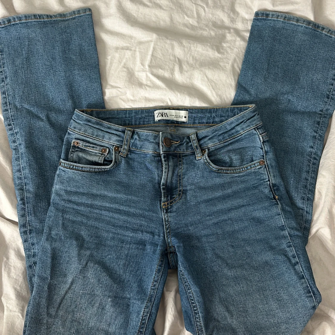 Blå jeans från Zara