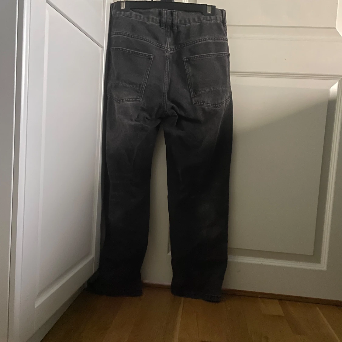 Svarta byxor från New Tuscan - 1