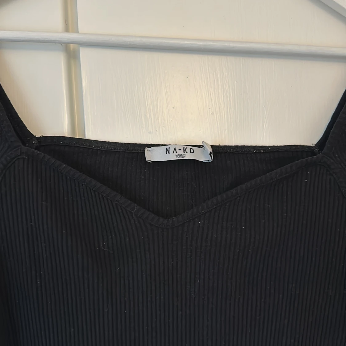 Svart ribbad topp från NA-KD - 90