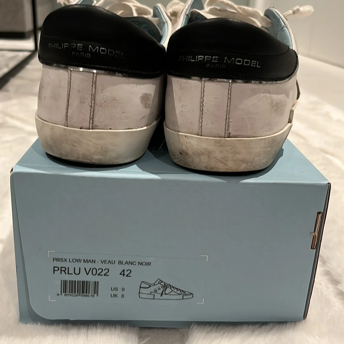Vita sneakers från Philippe Model - 91