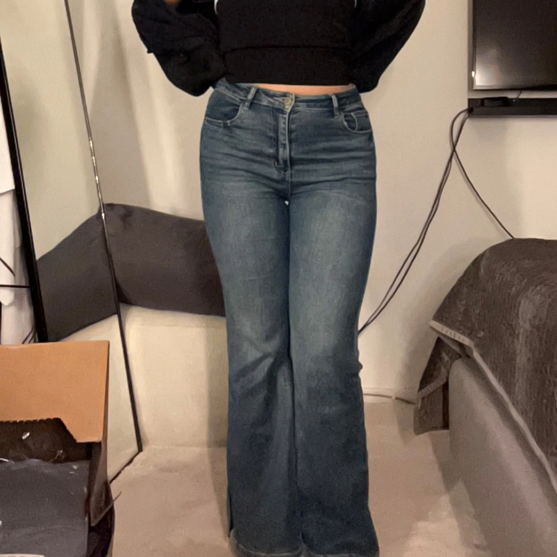 Urban Revivo midwaist bootcut jeans  - 90