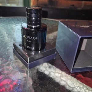 Dior parfym helt ny  - En dior parfym helt ny 60ml priset kan diskutera