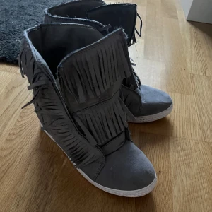 Fransskor - Bra skick storlek 39