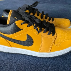 Nike Air Jordan storlek 41 - Skick nya  Storlek 41