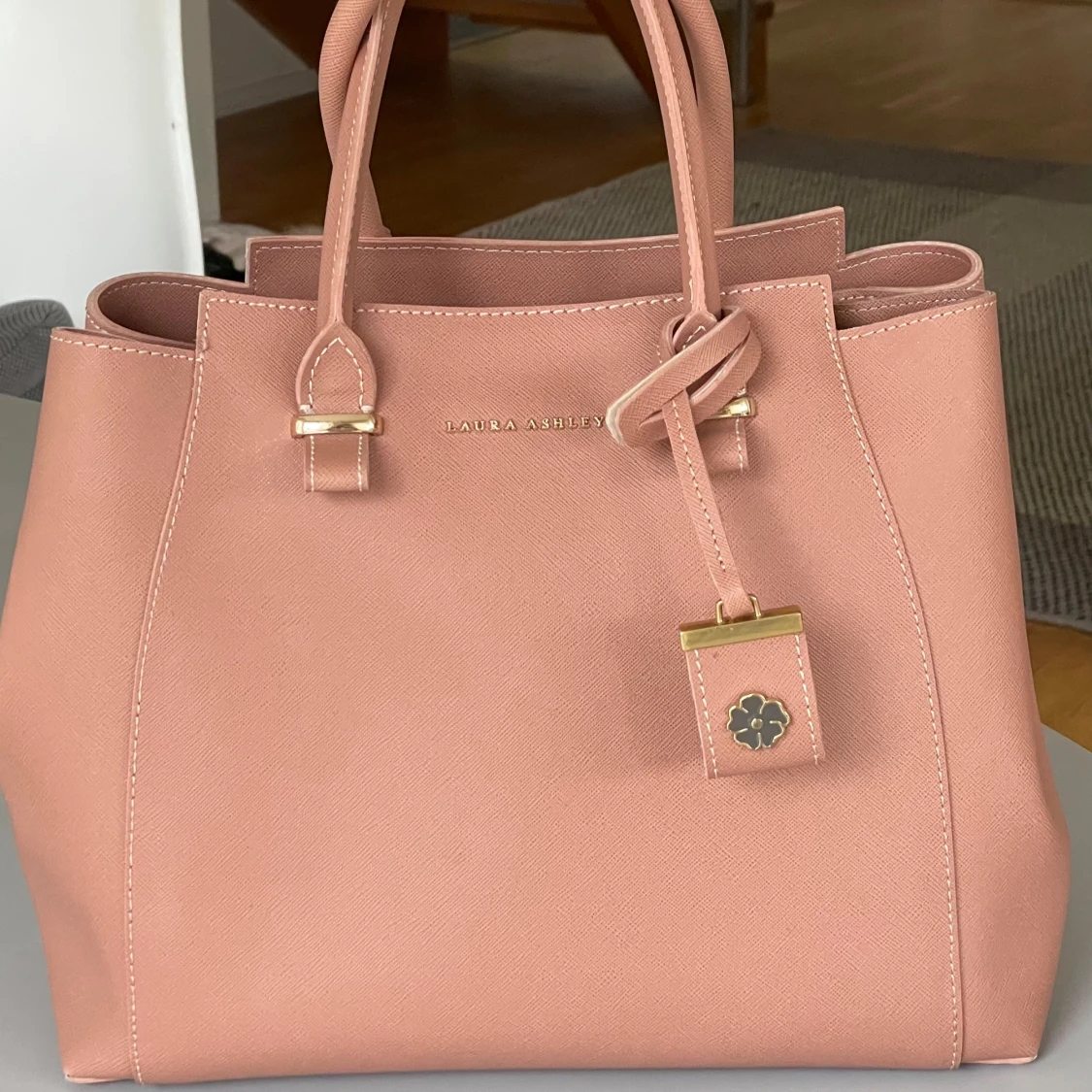 Laura Ashley handväska 