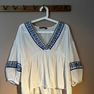 Zara blus  - Jättefin blus som inte säljs längre💕