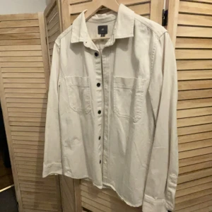 Skjorta/overskirt herr Stl S -  bra skick