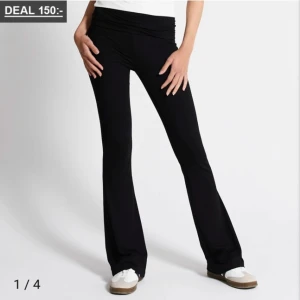 Yoga pants - Säljer dessa yoga pants från Lager157 i storlek xs. De är nästan aldrig använda men lappen är avklippt. Skriv vid frågor.