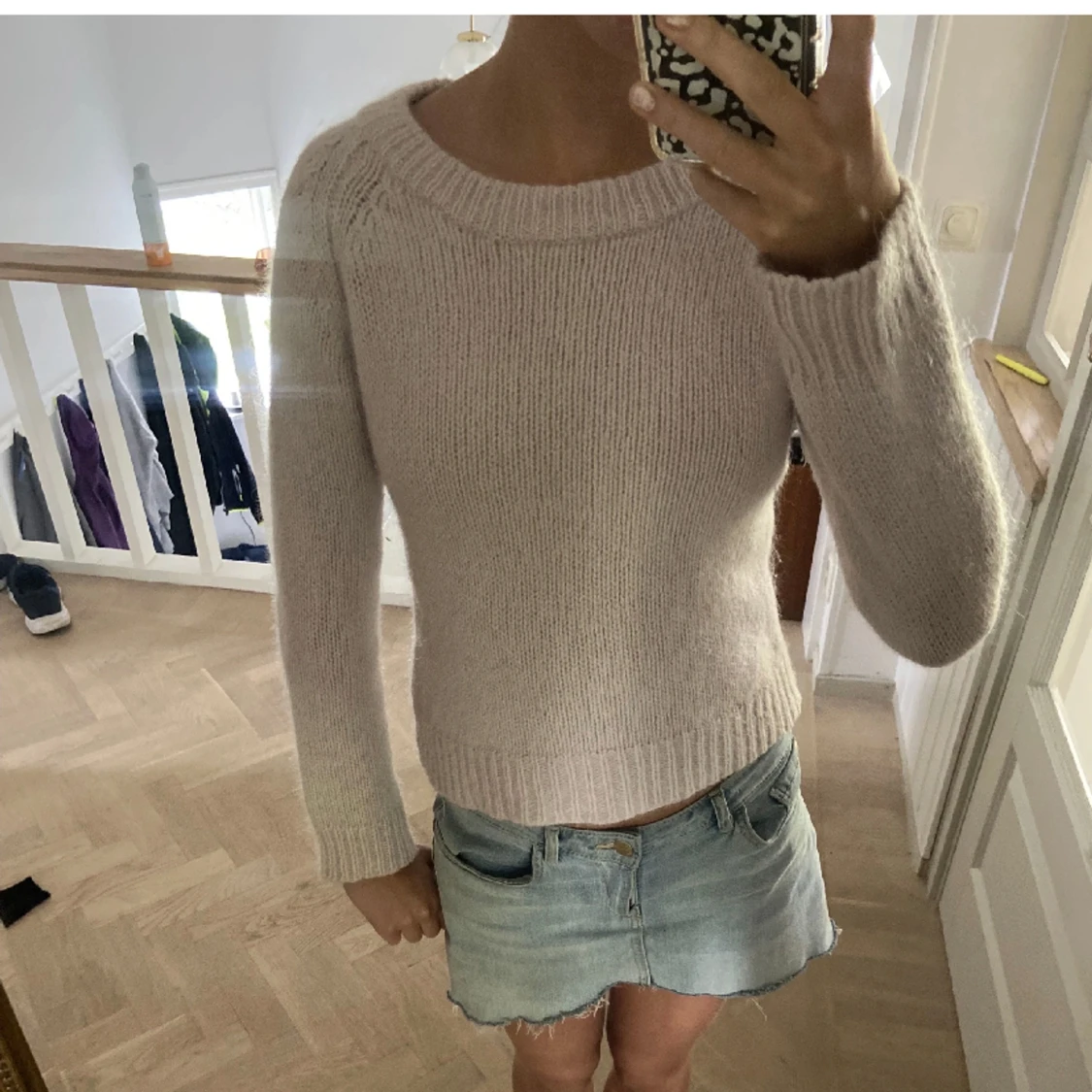 Ljusrosa stickad tröja 