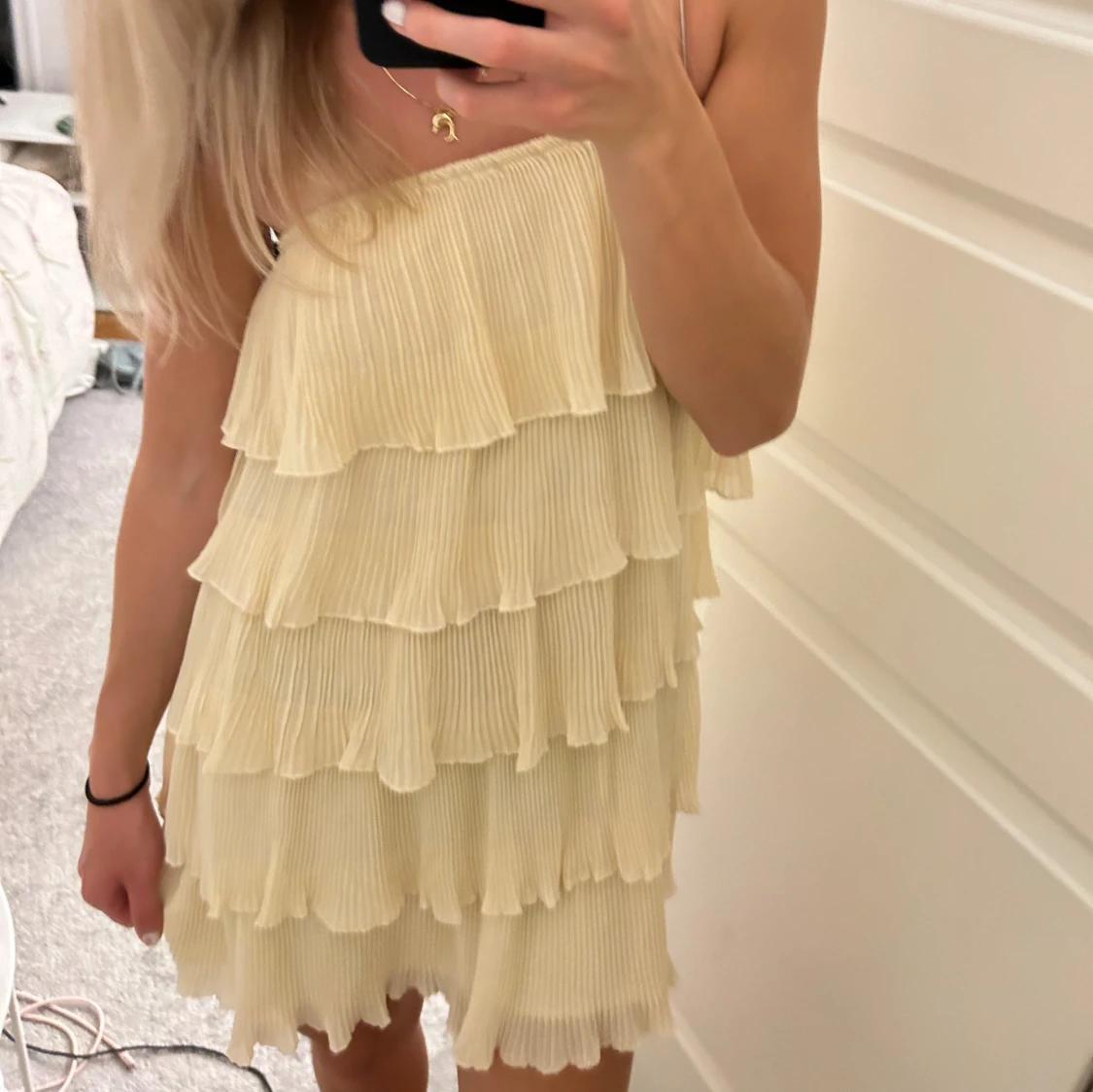 Volangklänning gul - 90