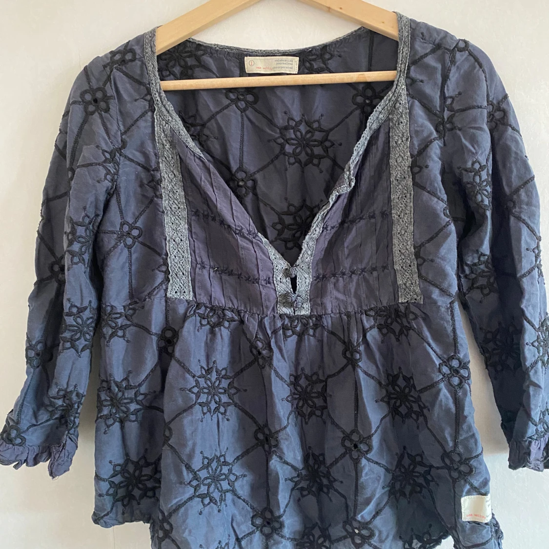 Blå blus från Odd Molly - 93