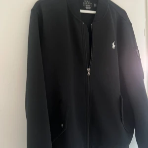 Ralph lauren overshirt  - En overshirt från ralph lauren i mycket bra sick 