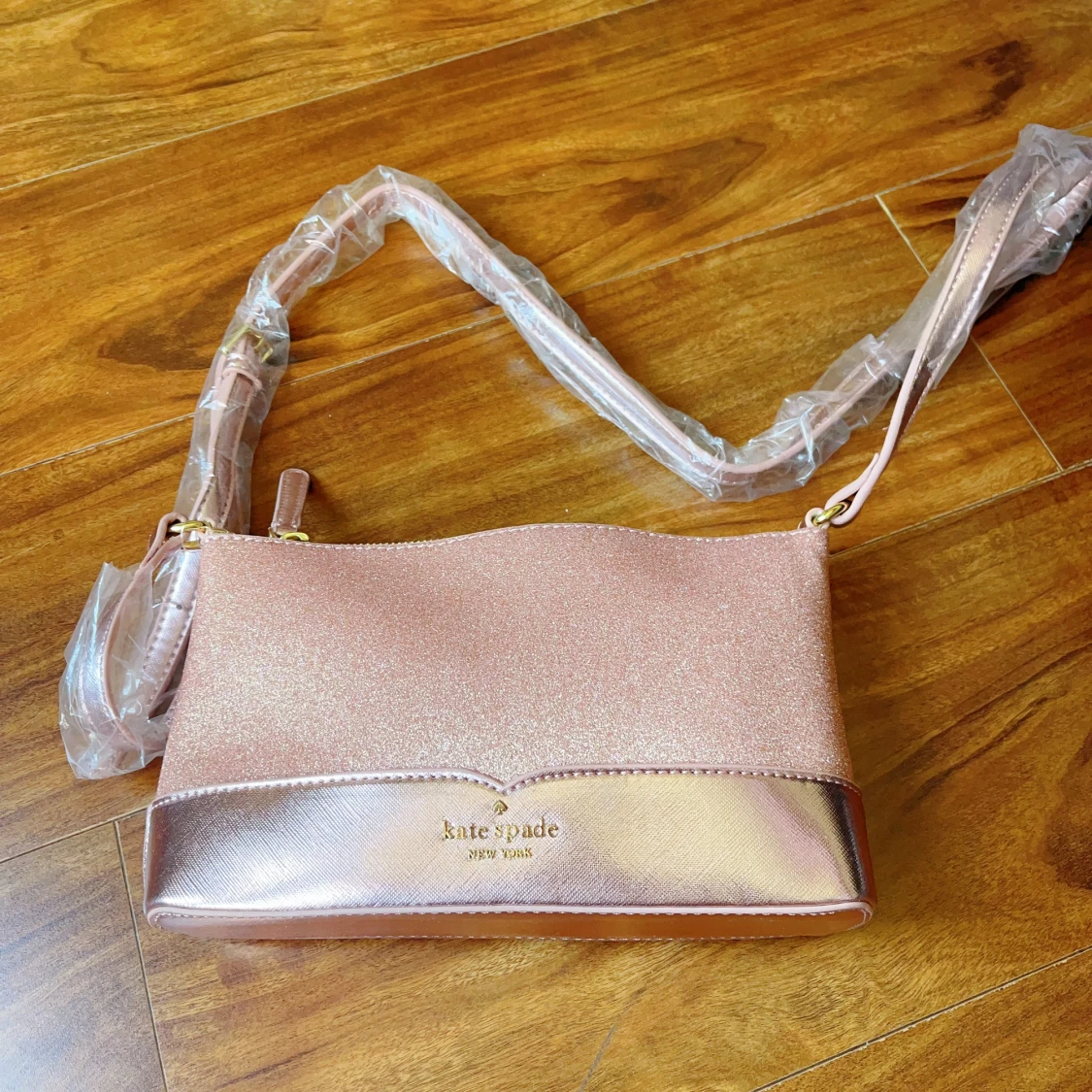 Kate spade crossbody bag