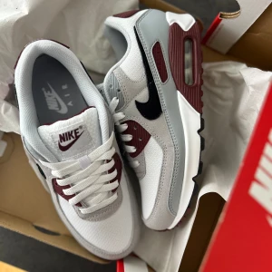 Nike air max 90  - Brand new & never used 