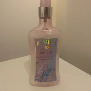 Hawaiian Tropic Aloha Coco Fragrance Mist🩷