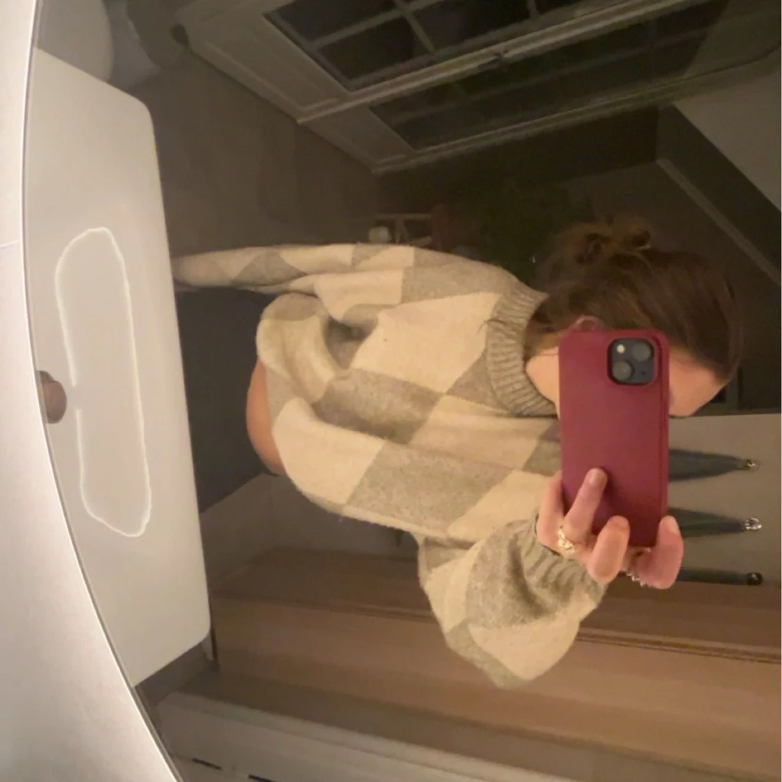 Beige och brun rutig stickad tröja - 90