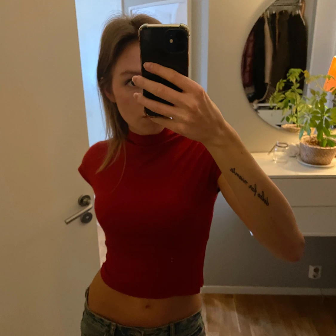 Röd croppad topp - 92