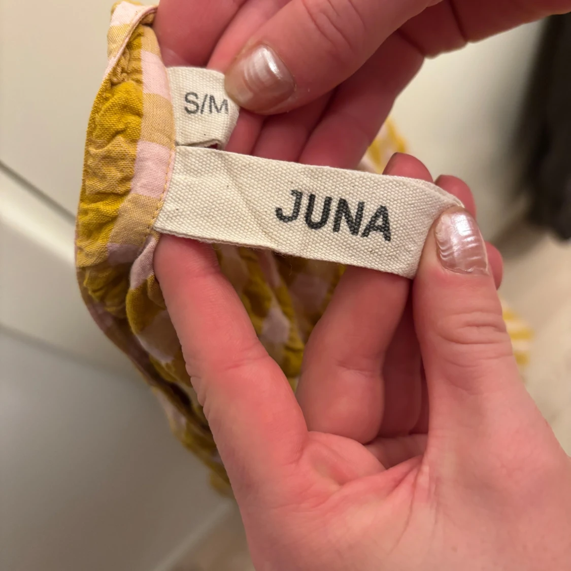 Gul och rosa rutig blus från Juna - 90