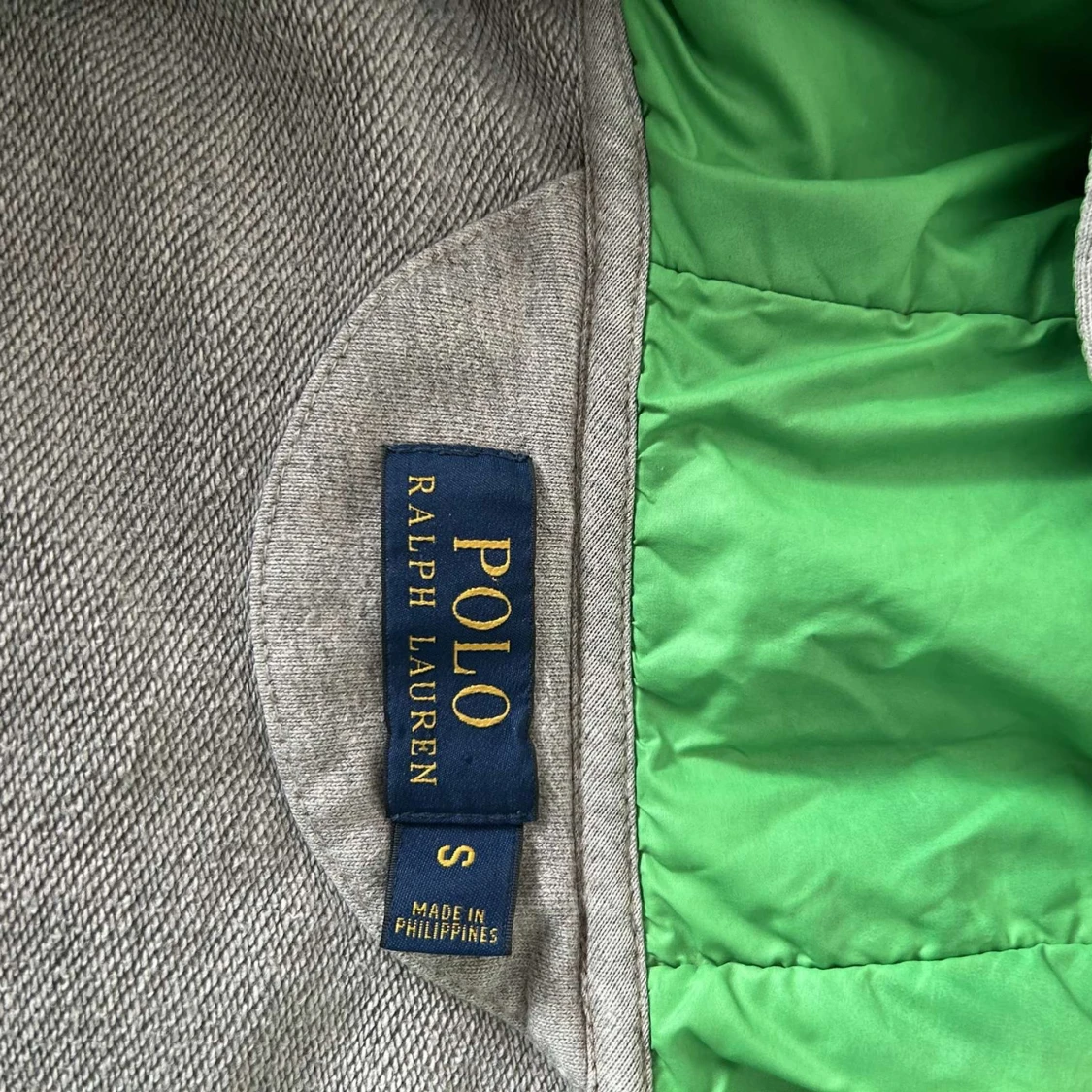 Grå hoodie från Polo Ralph Lauren - 90