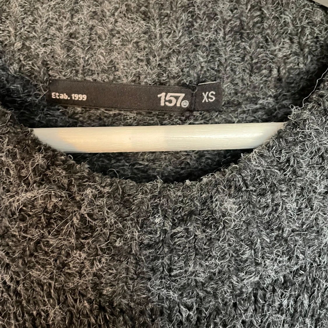 Grå stickad tröja från 157 - 90