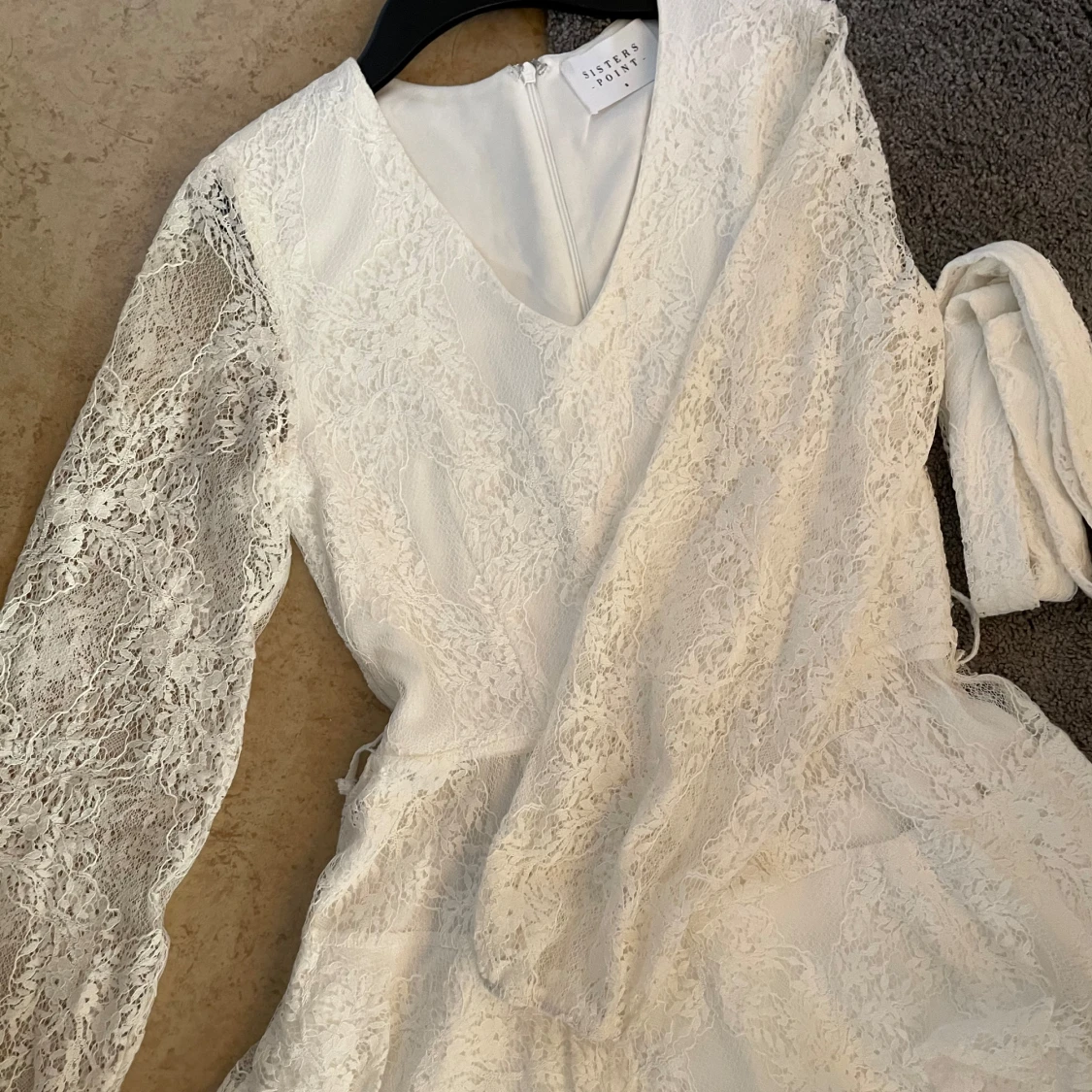 Studentklänning från Sisters Point! - 92