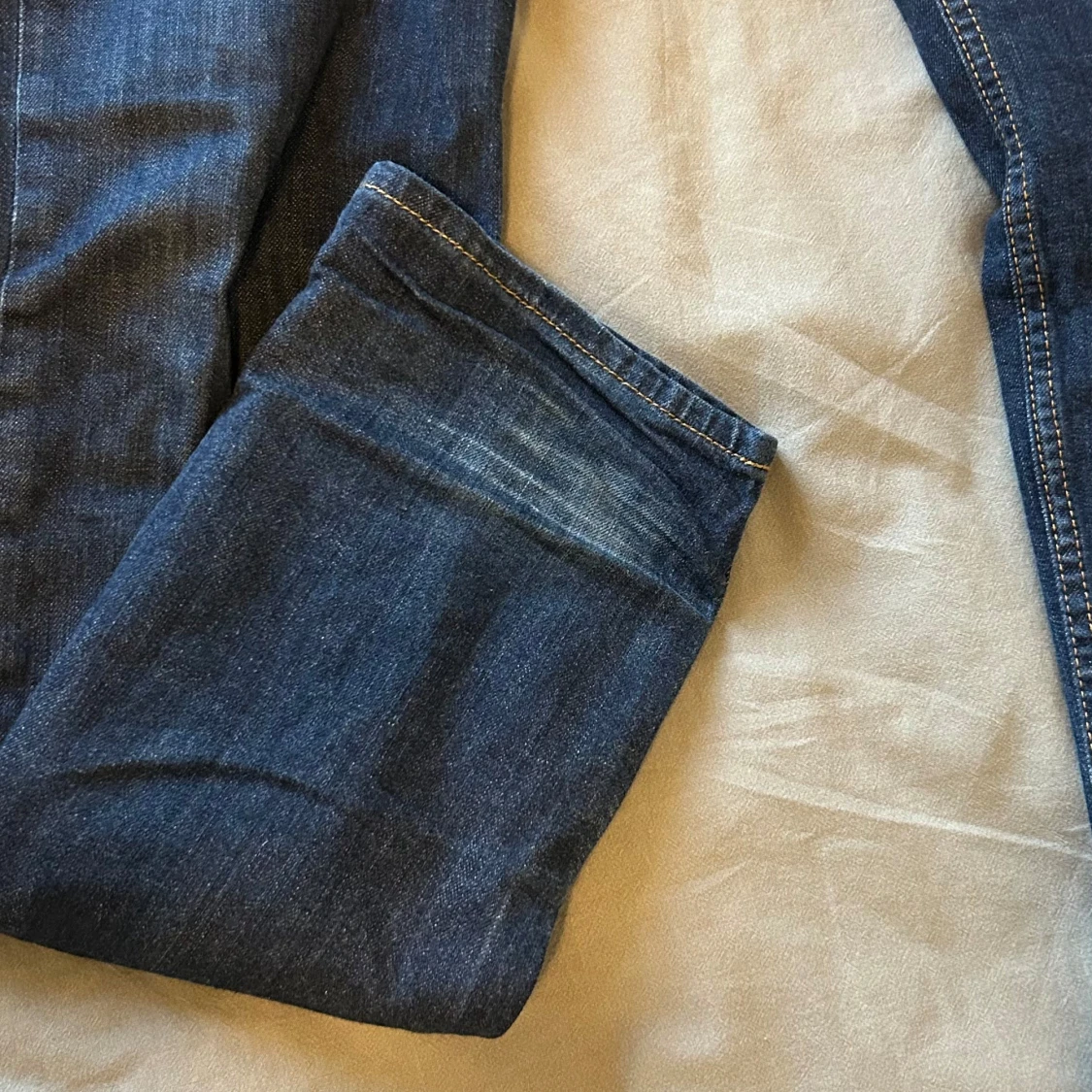 Mörkblå jeansbyxor - 3