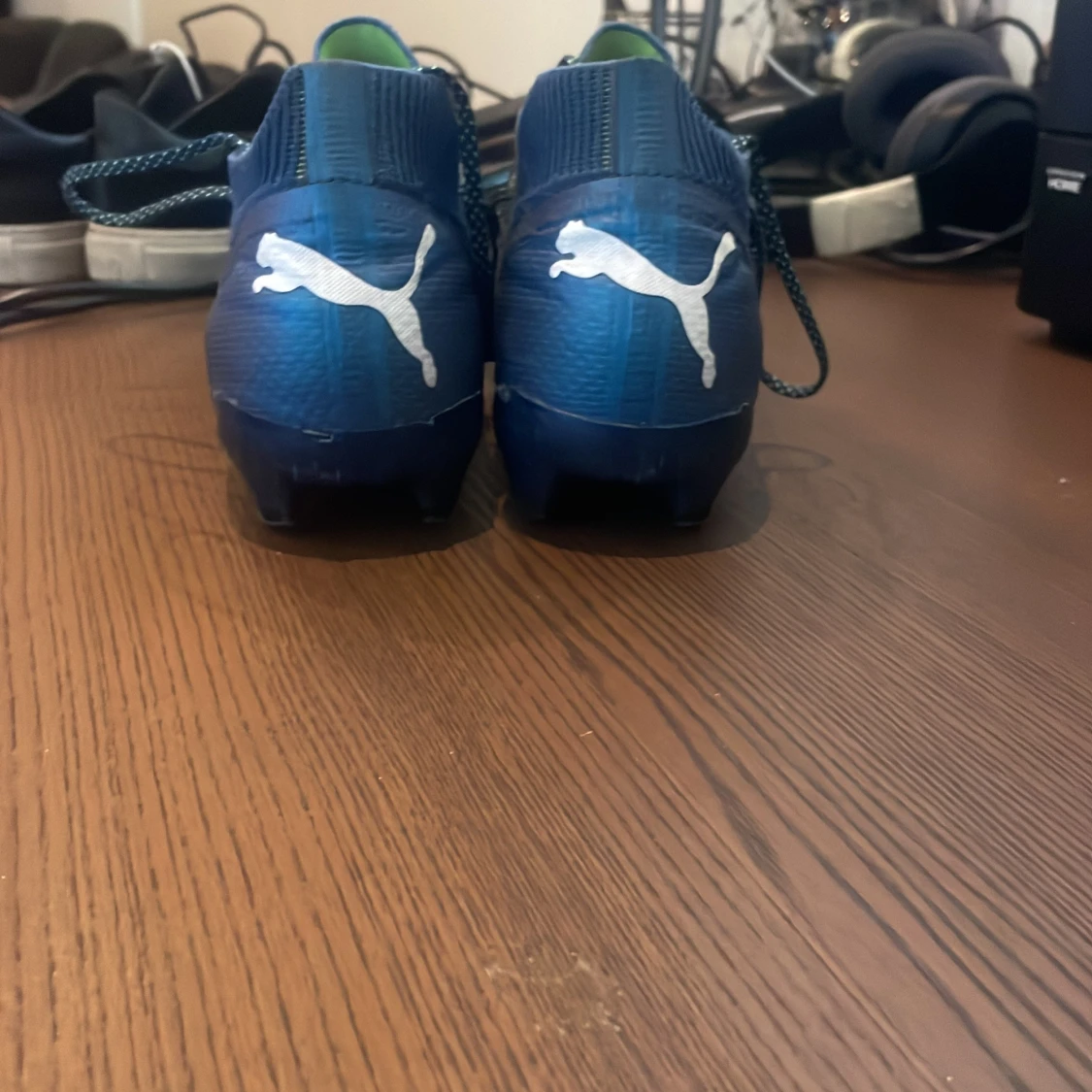 Blå fotbollsskor från Puma. Elite model - 4