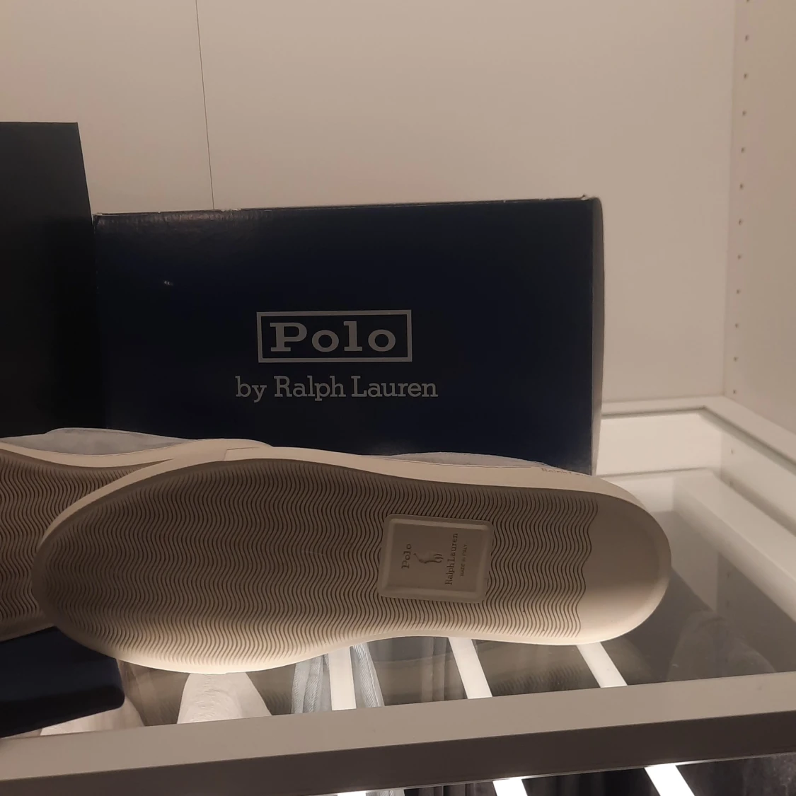 Grå sneakers från Polo Ralph Lauren - 1