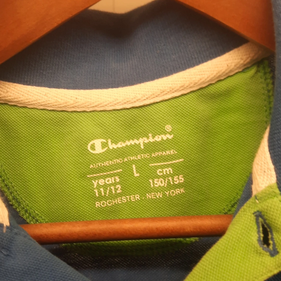 Blå pikétröja från Champion - 2