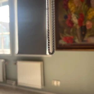 Silver armband  - Silver armband som knappt används sitter som den ska