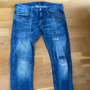 Replay anbass 33/34 - Säljer du dom inte passar. Skriv för frågor 