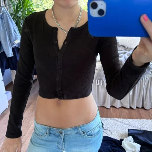 Svart kofta!🥰 - Jätte najs kofta ifrån zara!