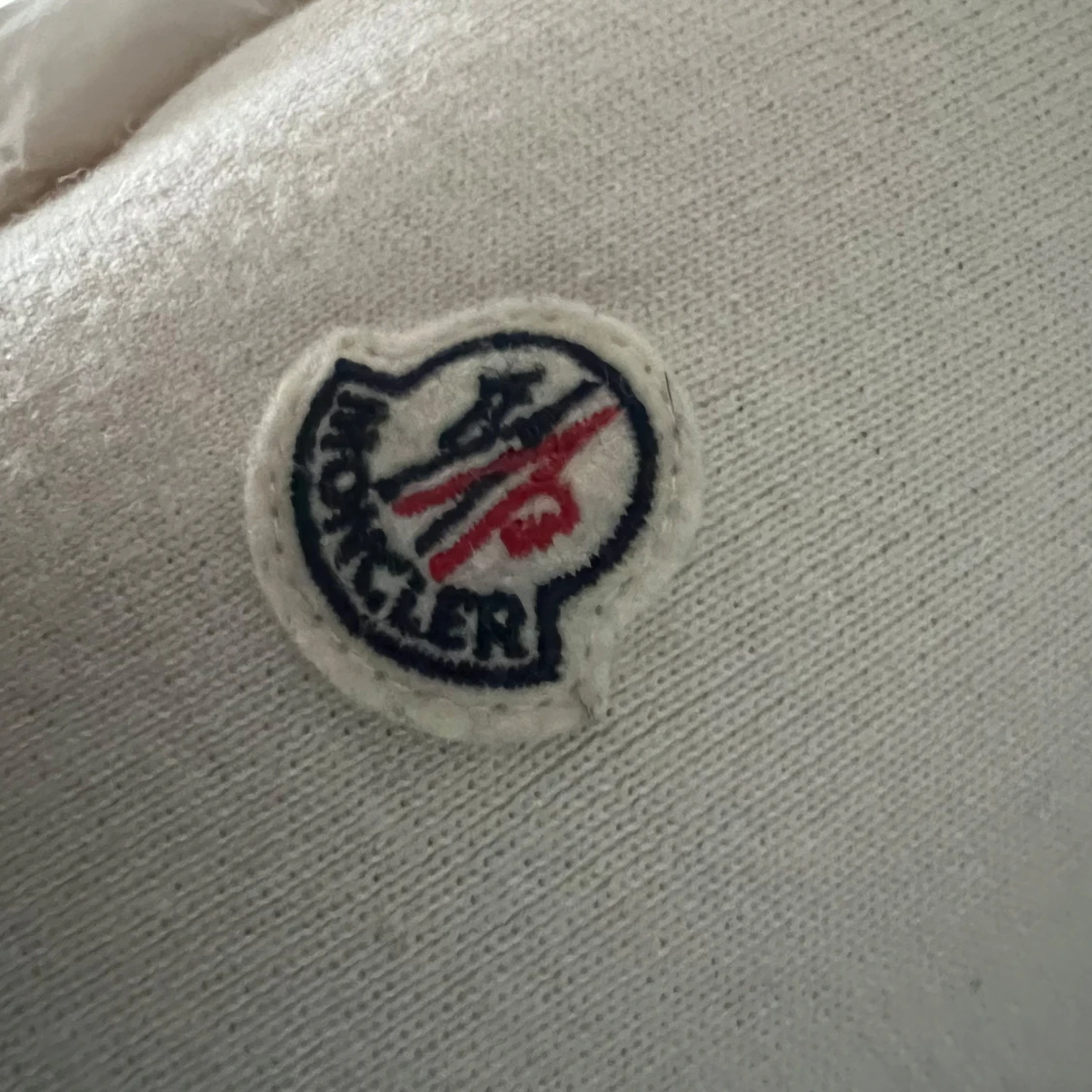 Som helt ny, Moncler cardigan vit - 91