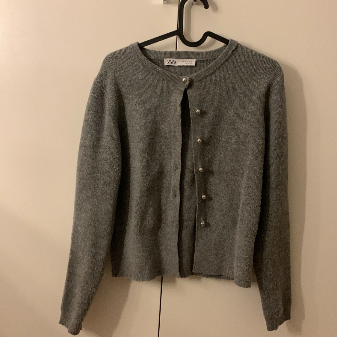 Jätte söt kofta från zara i storlek M.   - 90