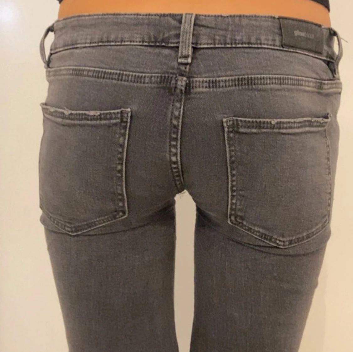 Grå jeans med låg midja - 90