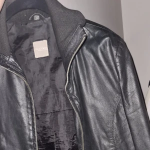 Äkta skinnjacka - Äkta skinnjacka i fint skick
