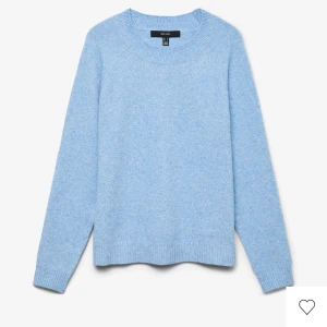 Stickade tröjor - Säljer båda, använd fåtal gånger! Strl:M men passar som S. Säljer både för 200kr