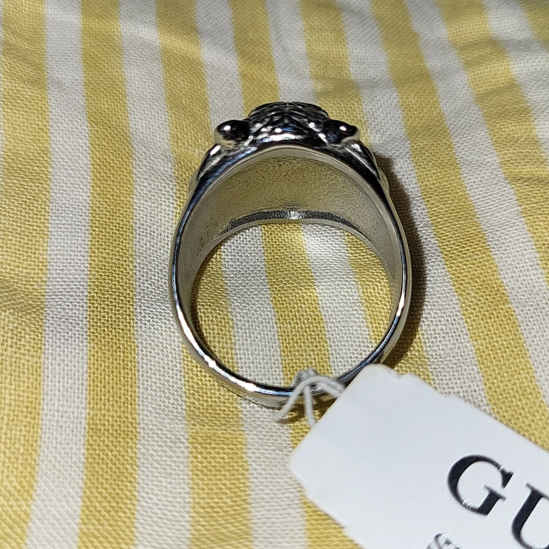 Silverring med lejonhuvud från Guess - 1