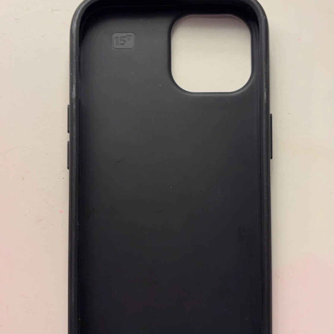 Mobilskal, Axel Sandin Pellikka - 1