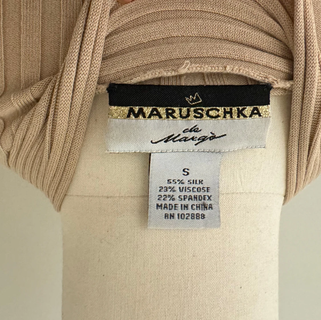 Beige omlottopp från Maruschka de Margo - 2