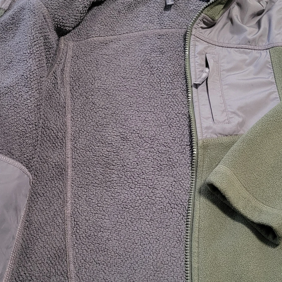 Grön fleecejacka från Lands' End - 1