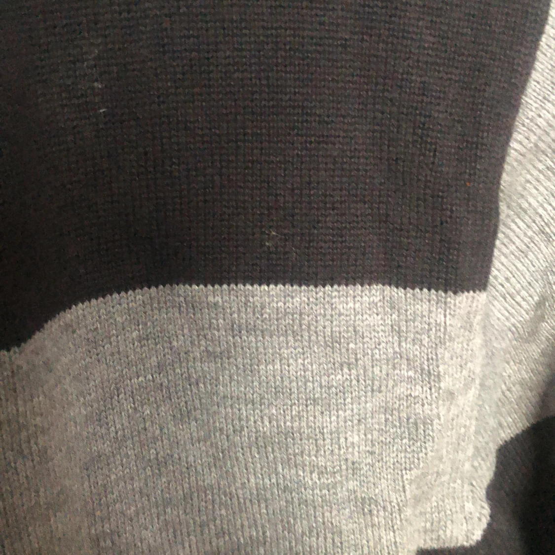 Grå och svart randig kofta från Adam - 3